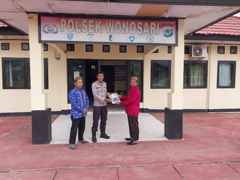 Silaturahim dan Distribusi Majalah Nuansa: Pengurus PC LDII Wonosari Bangun Koneksi dengan KUA dan Polsek Wonosari