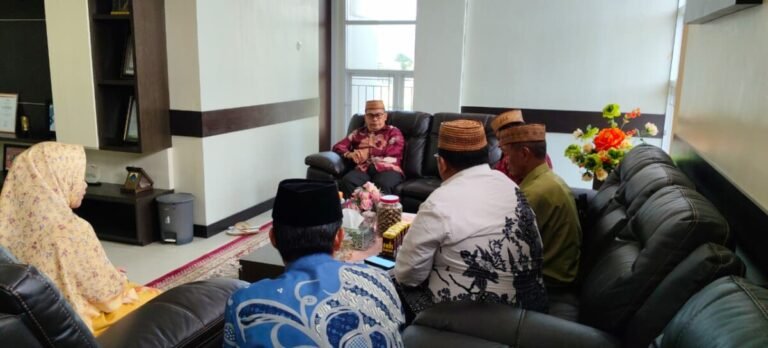 Dr. Ahmad Ali Teliti Perkembangan Organisasi Islam di Gorontalo Kunjungi Universitas IAIN Sultan Amai Gorontalo